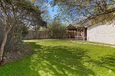 10703 Crestfield Court, Houston, TX 77070 - Photo 23