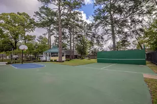 10703 Crestfield Ct, Houston, TX 77070 - Photo 29