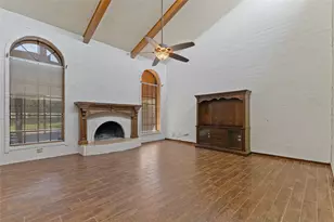 10703 Crestfield Ct, Houston, TX 77070 - Photo 3