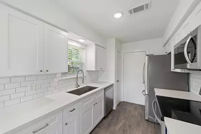 1703 Millbury Drive, Missouri City, TX 77489 - Photo 17