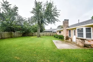 11839 Blair Meadow Dr, Meadows Place, TX 77477 - Photo 5