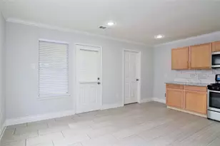 13326 Amber Lodge Ln, Houston, TX 77083 - Photo 9