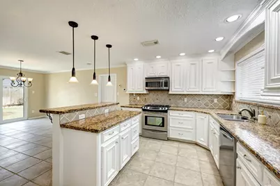 10222 Crooks Way Court, Houston, TX 77065 - Photo 7