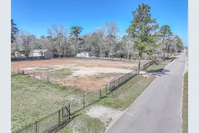 17044 Lexington Drive, Conroe, TX 77385 - Photo 3