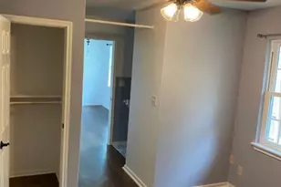 111 E Southland Ave, Alvin, TX 77511 - Photo 5