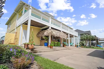 1100 Fountain View Drive, Crystal Beach, TX 77650 - Photo 5