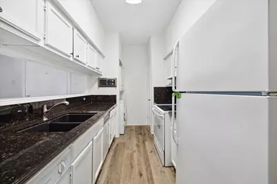 2425 Augusta Drive #7, Houston, TX 77057 - Photo 7