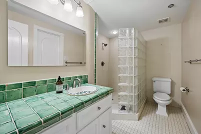 6635 Minola Street, Houston, TX 77007 - Photo 7