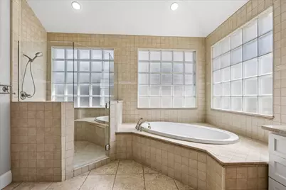 6635 Minola Street, Houston, TX 77007 - Photo 19