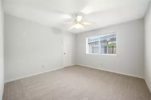 15911 Moonrock Dr, Houston, TX 77062 - Photo 25