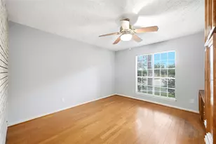 15911 Moonrock Dr, Houston, TX 77062 - Photo 11