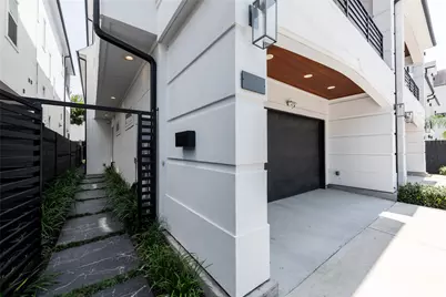 906 Knox Street, Houston, TX 77007 - Photo 3