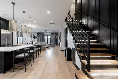 906 Knox Street, Houston, TX 77007 - Photo 1