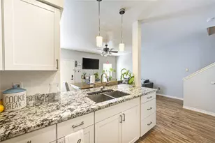 3800 Tanglewilde St, Houston, TX 77063 - Photo 11