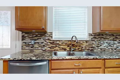 18226 Thicket Grove Road, Houston, TX 77084 - Photo 9