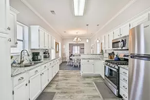 1419 39th St, Galveston, TX 77550 - Photo 15