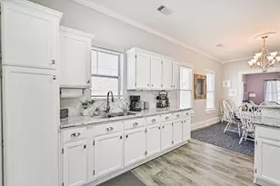 1419 39th St, Galveston, TX 77550 - Photo 17