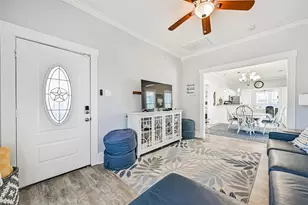 1419 39th St, Galveston, TX 77550 - Photo 7