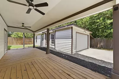 602 Briarclift Lane, Baytown, TX 77521 - Photo 23