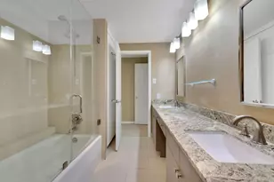 5000 Montrose Blvd, Houston, TX 77006 - Photo 13