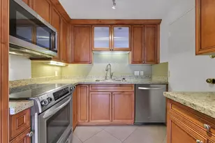 5000 Montrose Blvd, Houston, TX 77006 - Photo 3