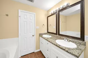2222 Summit Meadow Dr, Houston, TX 77489 - Photo 29