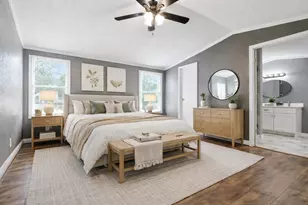 12560 Royal W Dr, Conroe, TX 77303 - Photo 5