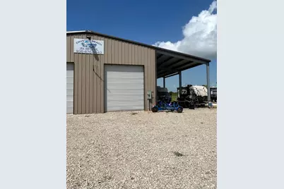 1021 N Tinkle Lane, Crystal Beach, TX 77650 - Photo 3