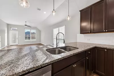 151 Scenic Hills Court, Montgomery, TX 77356 - Photo 9