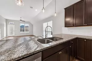 151 Scenic Hills Ct, Montgomery, TX 77356 - Photo 9