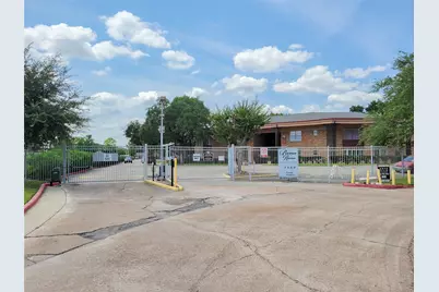 7600 Burgoyne Road #114, Houston, TX 77063 - Photo 39