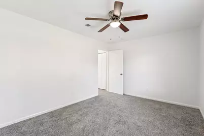 16002 Constitution Lane, Friendswood, TX 77546 - Photo 17