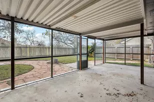 16002 Constitution Ln, Friendswood, TX 77546 - Photo 19