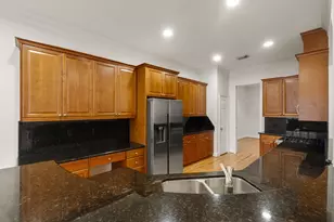 5351 McCulloch Cir, Houston, TX 77056 - Photo 17