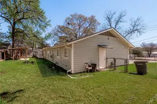1412 22nd St, Huntsville, TX 77340 - Photo 27