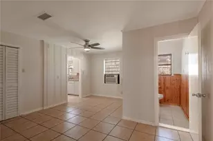 1412 22nd St, Huntsville, TX 77340 - Photo 7