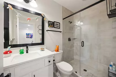 16032 Hayes Park Drive, Houston, TX 77079 - Photo 21