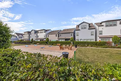 16032 Hayes Park Drive, Houston, TX 77079 - Photo 25