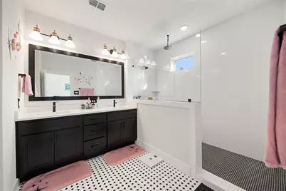 16032 Hayes Park Drive, Houston, TX 77079 - Photo 15
