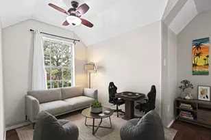 8602 Plum Lake Dr, Houston, TX 77095 - Photo 9