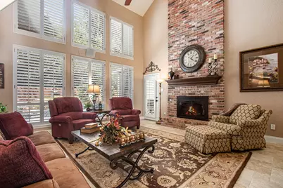 5507 Sycamore Creek Drive, Kingwood, TX 77345 - Photo 7