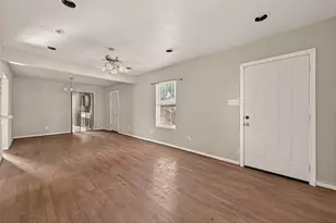 9313 Sandra St, Houston, TX 77016 - Photo 7