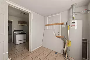 9313 Sandra St, Houston, TX 77016 - Photo 15