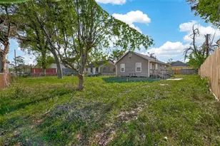 9313 Sandra St, Houston, TX 77016 - Photo 23