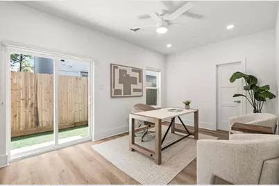 607 Skyland Terrace Way, Houston, TX 77009 - Photo 5