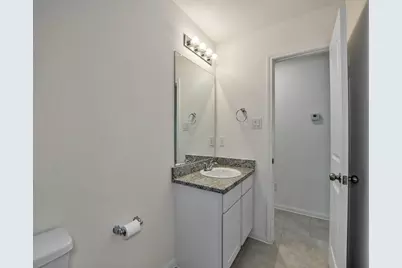 24617 Pools Creek Way Way, Huntsville, TX 77320 - Photo 11
