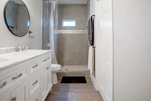 7727 Chasewood Dr, Missouri City, TX 77489 - Photo 13