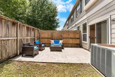 7911 Barnes Ridge Lane, Houston, TX 77072 - Photo 13