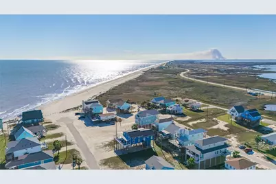 12903 Buccaneer Parkway, Freeport, TX 77541 - Photo 1