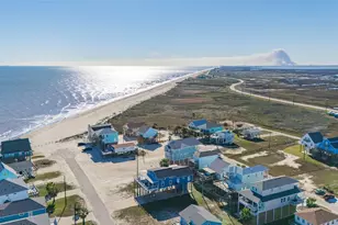 12903 Buccaneer Pkwy, Freeport, TX 77541 - Photo 1